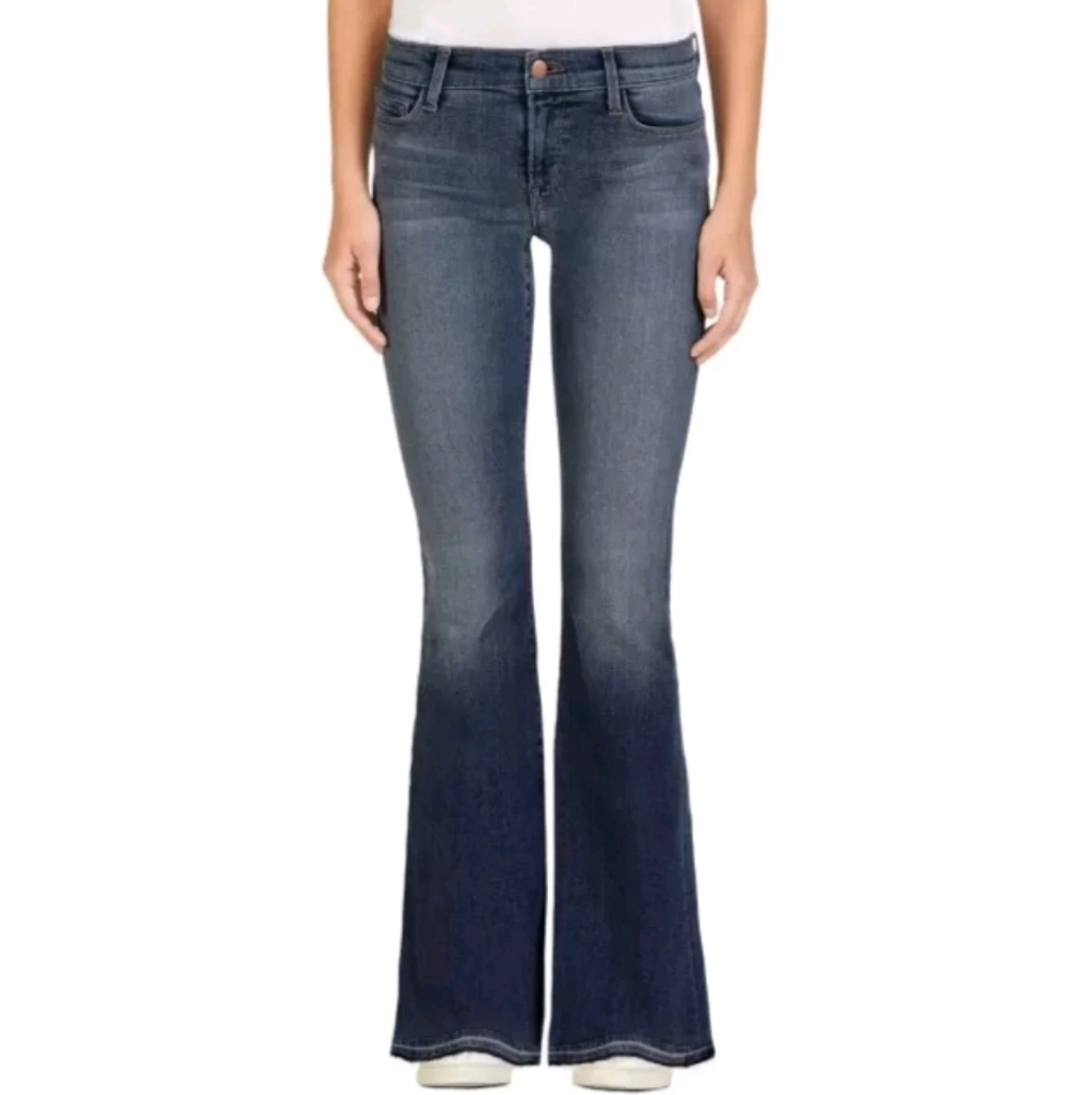 J BRAND JEANS
Ashbury Raw Hem
SIZE 27